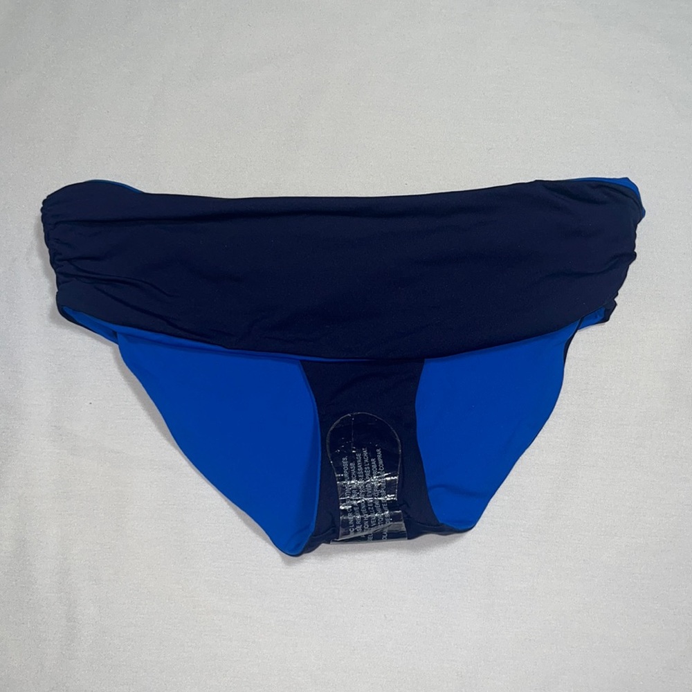 BCBGMAXAZRIA BALI BIKINI BOTTOM Sz SMALL